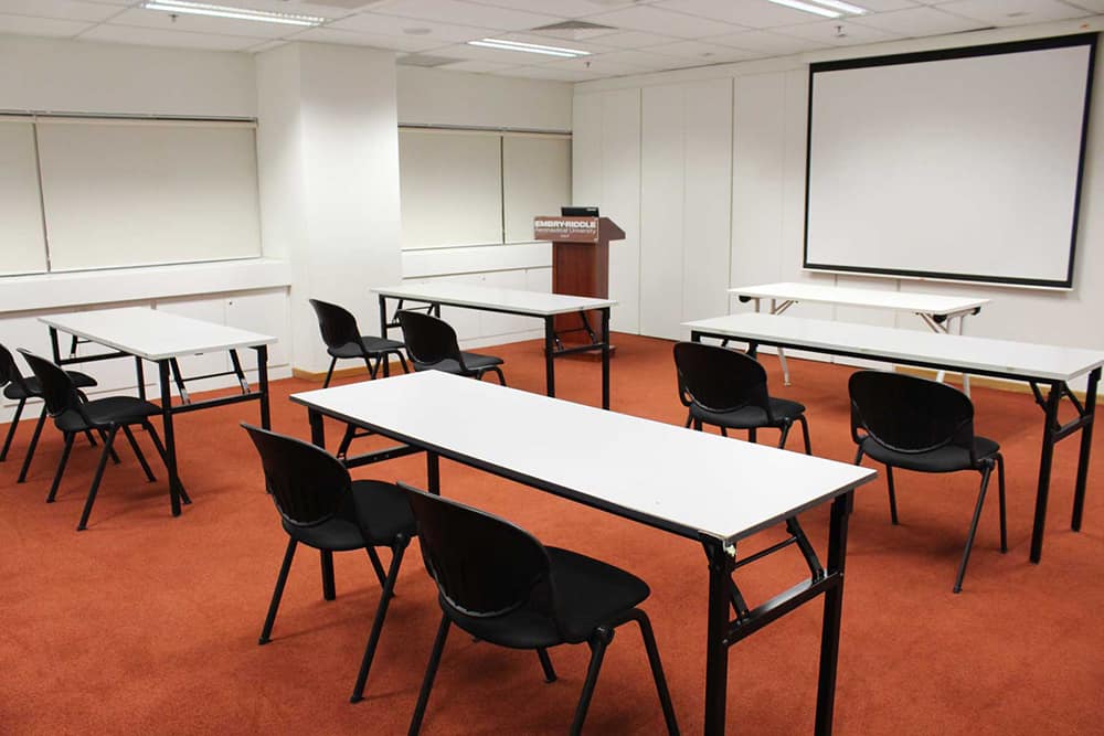 A classroom at the ERAU Asia Institute